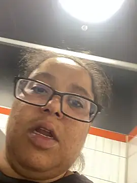 wishuhope4 online show from 10.28.25