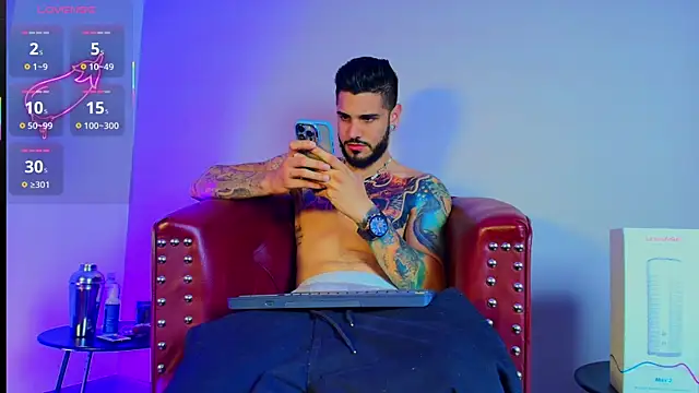 Snapshot of amodeus_bael_ chatting on 10.07.25 amodeus bael online show from 10.07.25