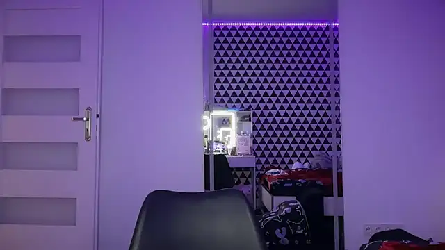 FluffySlutt online show from 02.12.26