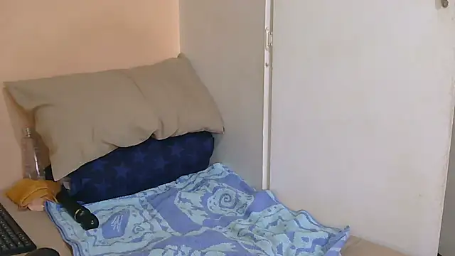 Snapshot of EbonyPhatBooty chatting on 09.25.25 EbonyPhatBooty online show from 09.25.25