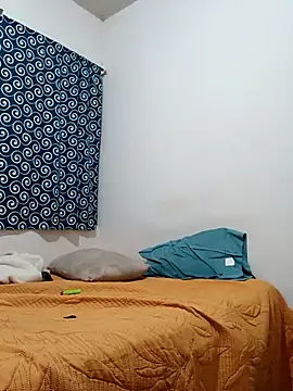 Jovenlechoso2044 online show from 10.19.25