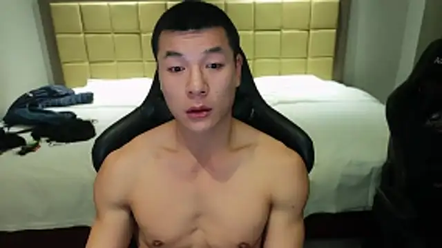 Snapshot of AAASuck chatting on 12.05.25 AAASuck online show from 12.05.25