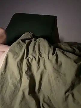 hijin11415 online show from 10.26.25