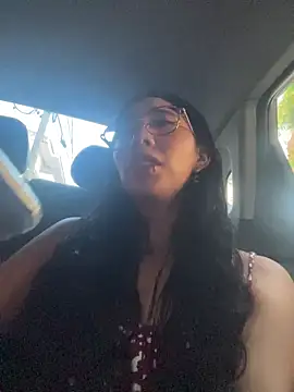 Snapshot of PussyLoversShow chatting on 10.23.25 PussyLoversShow online show from 10.23.25