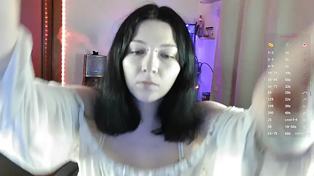 Liraras online show from 11.18.25