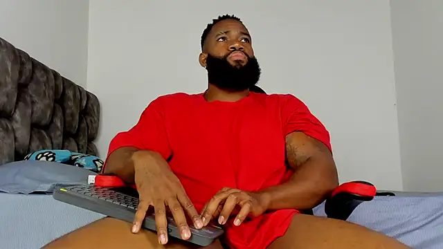 Snapshot of james_musclebbc chatting on 02.22.26 james musclebbc online show from 02.22.26