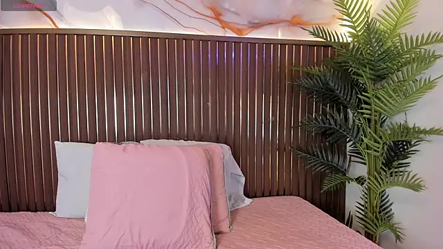 Roxie-NS online show from 03.31.26