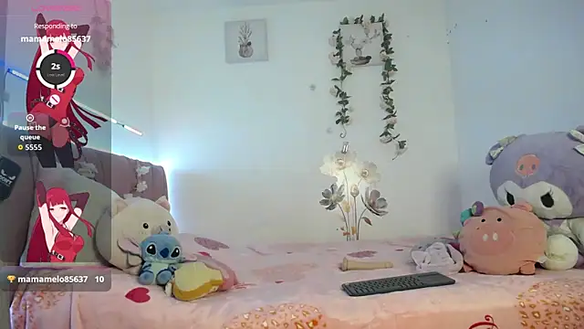 Liahdiaz  online show from 02.21.26