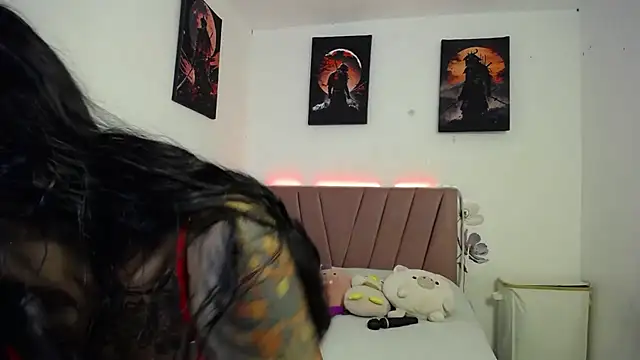 Liahdiaz  online show from 06.25.26