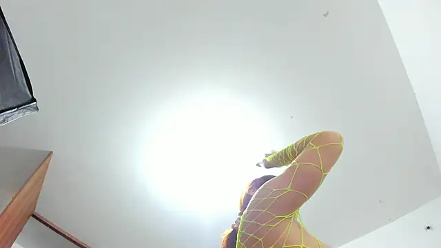 Rihanna hotx online show from 11.10.25