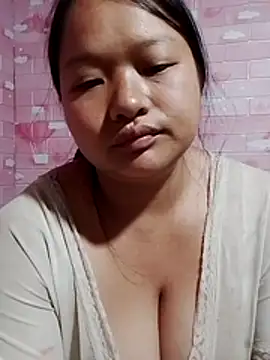 Snapshot of girl-babi chatting on 04.23.26 girl-babi online show from 04.23.26