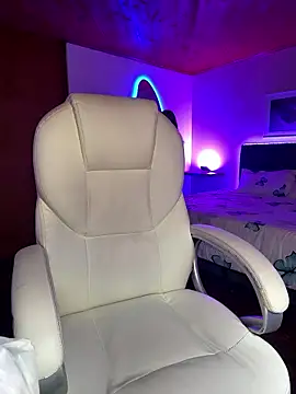 Snapshot of Isabella18_pink chatting on 01.10.26 Isabella18 pink online show from 01.10.26