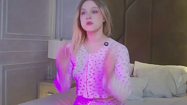 CaitlinSugar online show from 03.07.26