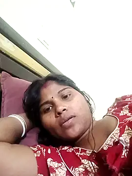 Snapshot of Sneha16 chatting on 11.28.25 Sneha16 online show from 11.28.25