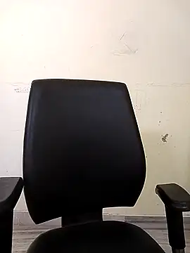 Snapshot of sexy_lips99 chatting on 10.03.25 sexy lips99 online show from 10.03.25