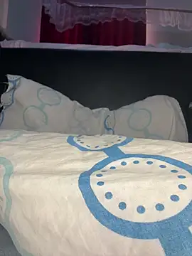 Snapshot of ewatyu chatting on 04.09.26 ewatyu online show from 04.09.26