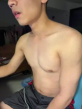 XTTX49 online show from 04.19.26