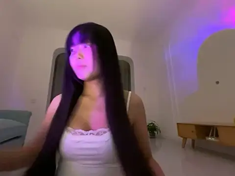 77momomo online show from 10.14.25