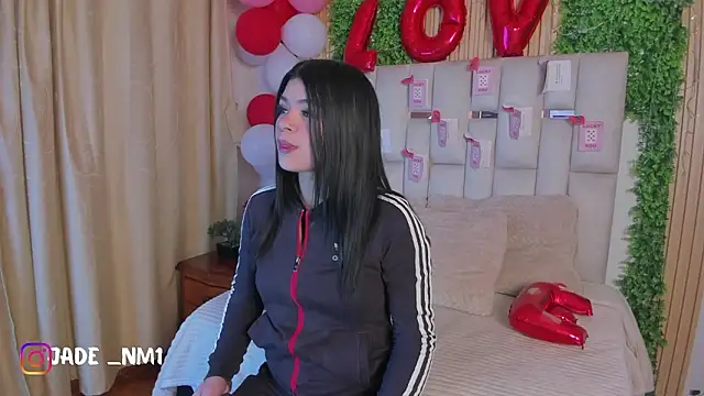 Snapshot of Jade_Nmm chatting on 02.19.26 Jade Nmm online show from 02.19.26