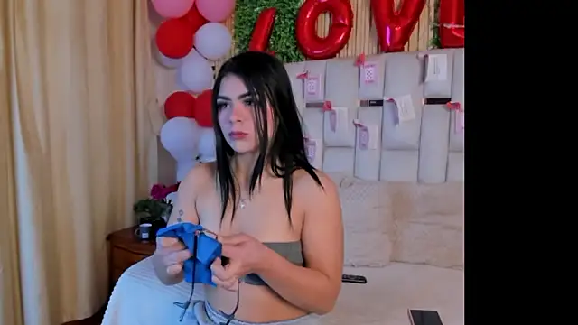 Snapshot of Jade_Nmm chatting on 02.20.26 Jade Nmm online show from 02.20.26