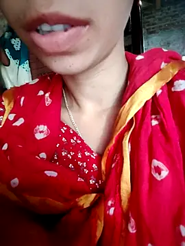 maya-Couple19 online show from 09.14.25