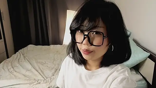 Snapshot of _molly_molly_molly_ chatting on 11.14.25 molly molly molly online show from 11.14.25