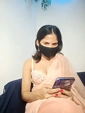 TheSassyGirl7 online show from 10.25.25