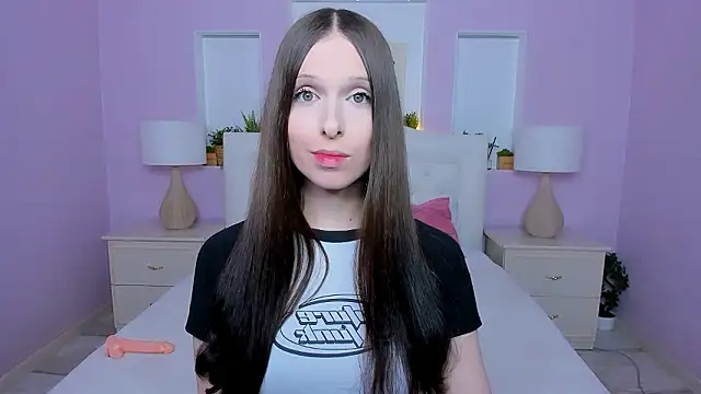 Snapshot of dark_k1tty chatting on 02.19.26 dark k1tty online show from 02.19.26