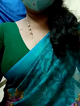 Snapshot of sushma26 chatting on 05.28.26 sushma26 online show from 05.28.26