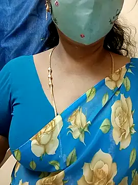 Snapshot of sushma26 chatting on 07.07.26 sushma26 online show from 07.07.26