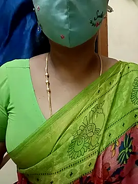 Snapshot of sushma26 chatting on 07.08.26 sushma26 online show from 07.08.26
