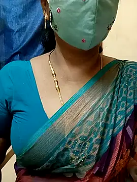 Snapshot of sushma26 chatting on 07.12.26 sushma26 online show from 07.12.26