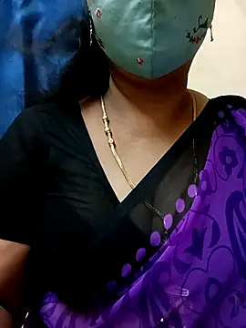 Snapshot of sushma26 chatting on 07.21.26 sushma26 online show from 07.21.26