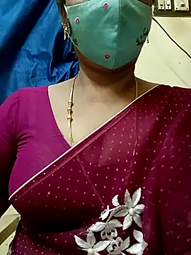 Snapshot of sushma26 chatting on 07.22.26 sushma26 online show from 07.22.26