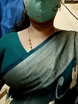 Snapshot of sushma26 chatting on 07.24.26 sushma26 online show from 07.24.26