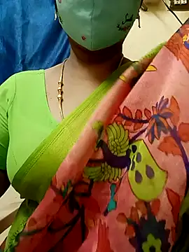 Snapshot of sushma26 chatting on 07.25.26 sushma26 online show from 07.25.26