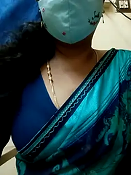 Snapshot of sushma26 chatting on 07.28.26 sushma26 online show from 07.28.26