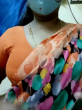 Snapshot of sushma26 chatting on 07.30.26 sushma26 online show from 07.30.26