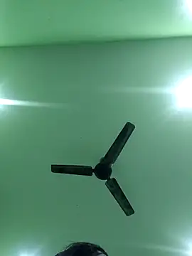 Snapshot of AnanyaKapoor89 chatting on 11.27.25 AnanyaKapoor89 online show from 11.27.25