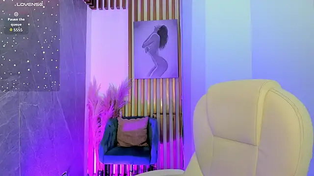 PauliinaBelle  online show from 05.29.26
