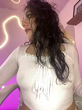 Zoe Serrat online show from 09.09.25