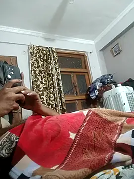 vardh033 online show from 04.07.26