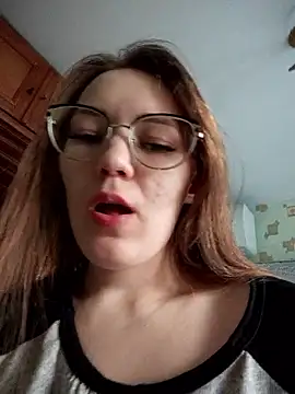 AlisaWyn online show from 01.17.26