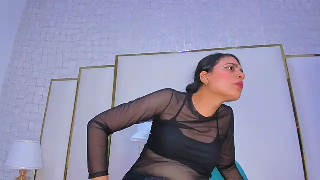 thalia888  online show from 11.22.25