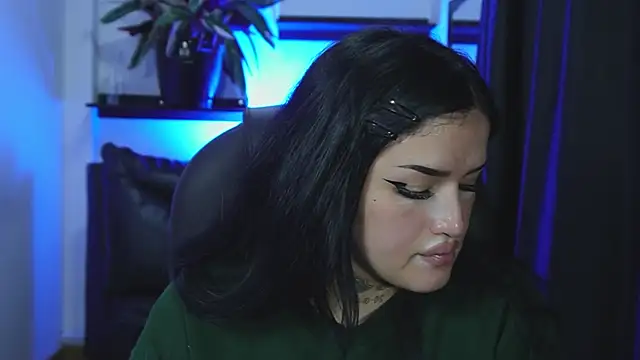 sari belle online show from 04.25.26