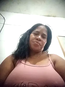 Snapshot of Big_ass_submissive chatting on 12.23.25 Big ass submissive online show from 12.23.25