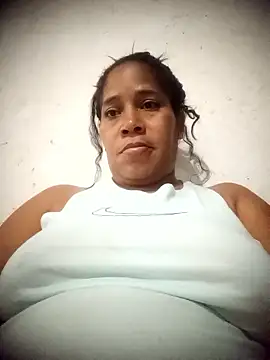 Snapshot of Big_ass_submissive chatting on 01.15.26 Big ass submissive online show from 01.15.26