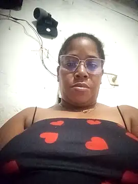 Snapshot of Big_ass_submissive chatting on 02.06.26 Big ass submissive online show from 02.06.26