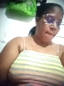 Snapshot of Big_ass_submissive chatting on 02.10.26 Big ass submissive online show from 02.10.26