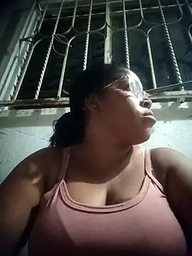 Snapshot of Big_ass_submissive chatting on 02.19.26 Big ass submissive online show from 02.19.26